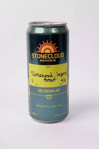 Stonecloud Brewing Co turtlehead Imperal Stout for Fall Brew Review 2017. - GARETT FISBECK