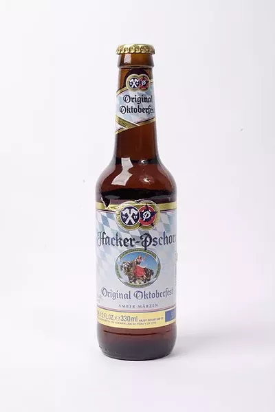 Hacker-Pschort Original Oktoberfest for Fall Brew Review 2017. - GARETT FISBECK