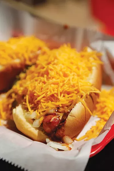 chili_dog_express_1_.jpg
