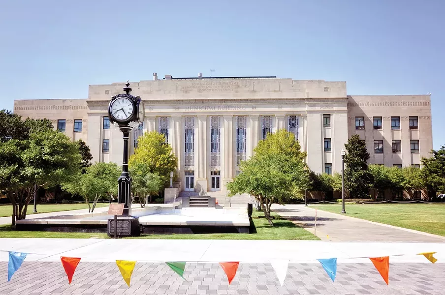 Oklahoma City municipal building - KRISTI ELLIS / WIKIPEDIA COMMONS