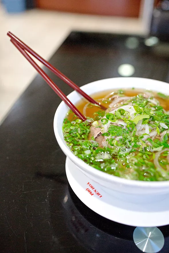 pho_lien_hoa_1.jpg