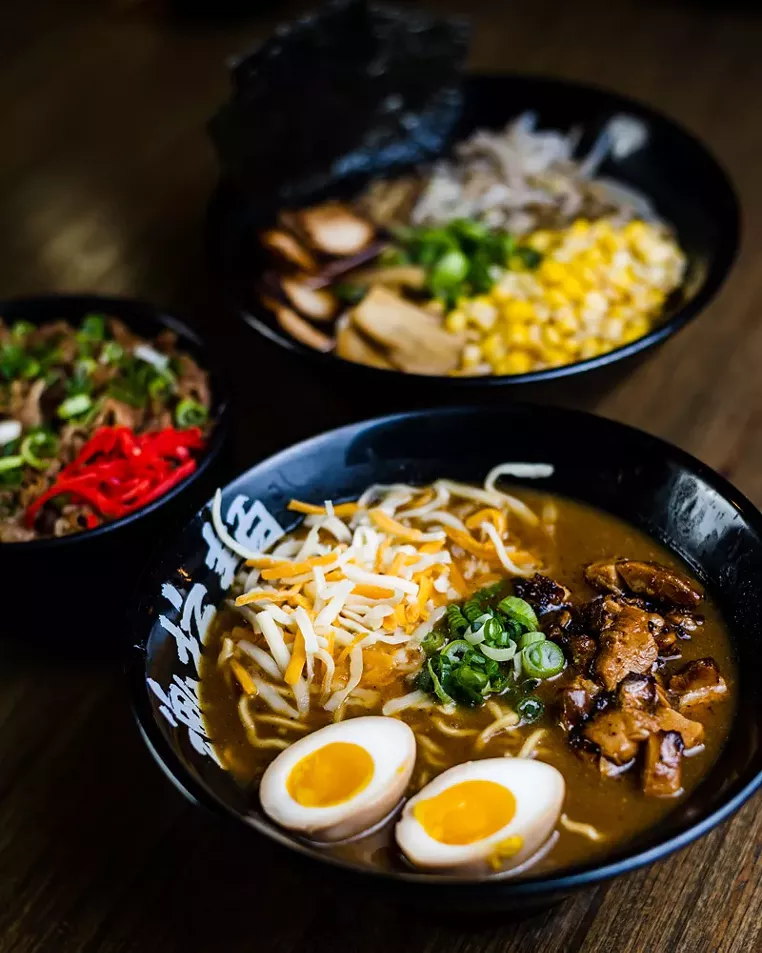 Gazedibles: Hot Noodles - Vimarsana News