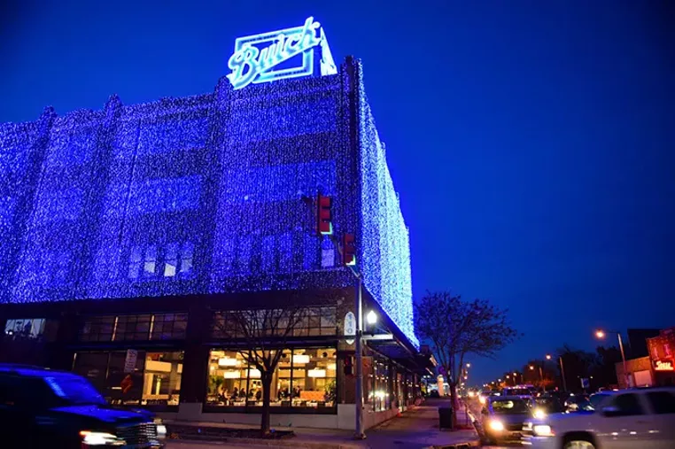 Lights on, Broadway! brightens up the holiday season in Automobile