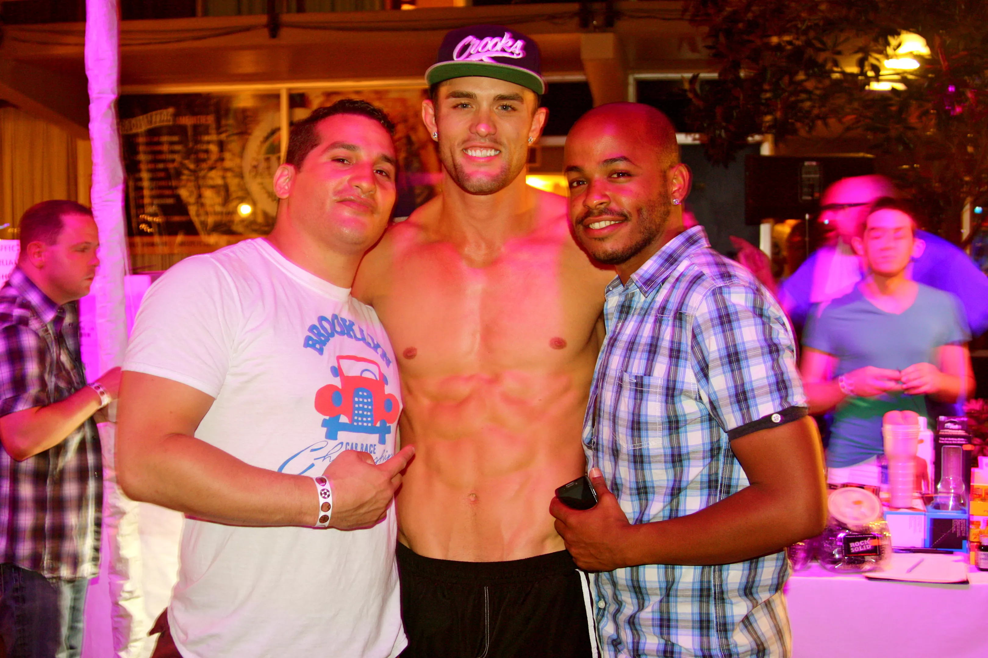 The Best Gay Bars And Clubs In Miami