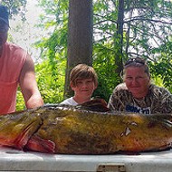 Teen breaks Florida record with 68 pound flathead catfish