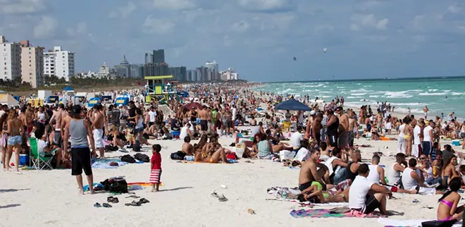 Daytona Beach Witnessed Largest Spring Break Crowds In 10 Years Blogs Click Image Photo Via Vishpool Flickr