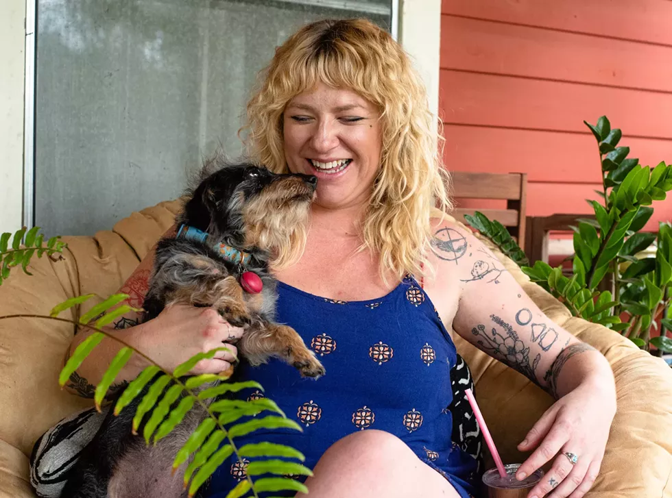 Lindsay and Clover, Colonialtown - PHOTO BY MATT KELLER LEHMAN