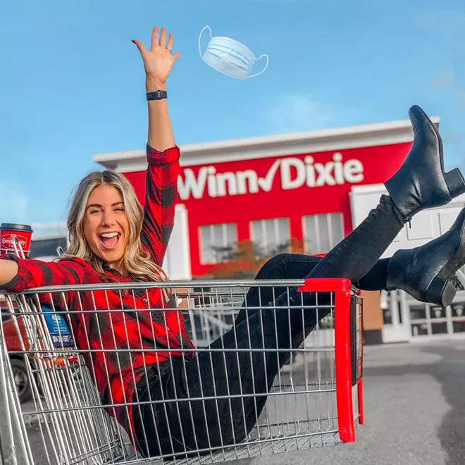 PHOTO VIA WINN-DIXIE/FACEBOOK/MASK VIA ADOBE STOCK