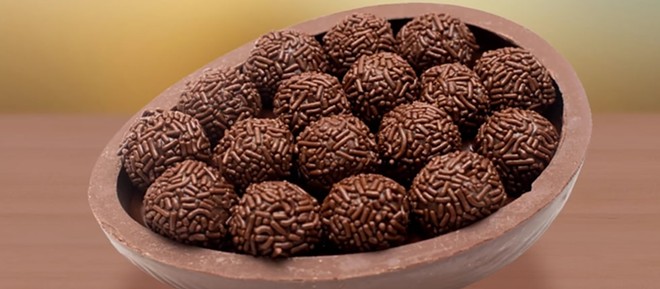 Brigadeiros from Sodiê Doces are being given away in April. - SCREENSHOT VIA FACEBOOK/SODIÊ DOCES