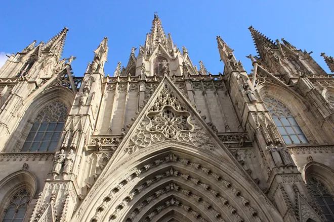 church-994475_1920.jpg