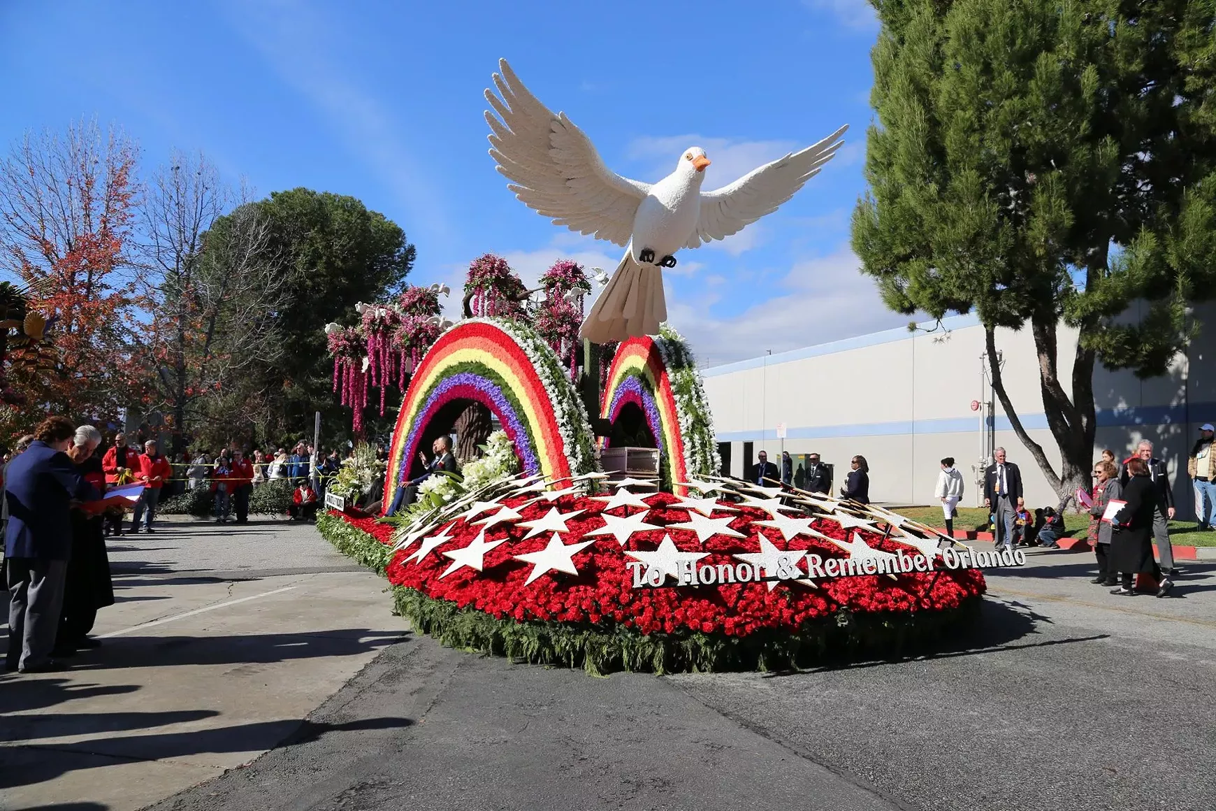 Rose Parade float honors Pulse survivors, remembers victims Blogs