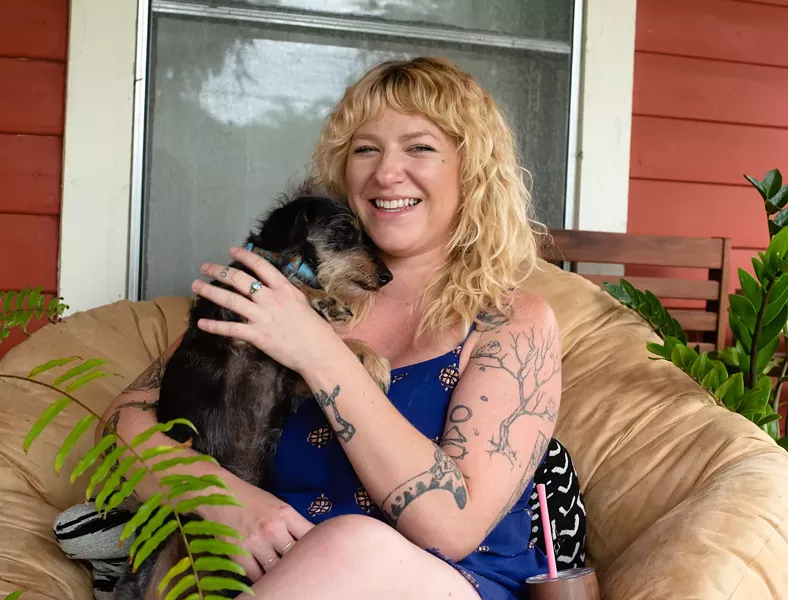 Lindsay and Clover, Colonialtown - PHOTO BY MATT KELLER LEHMAN