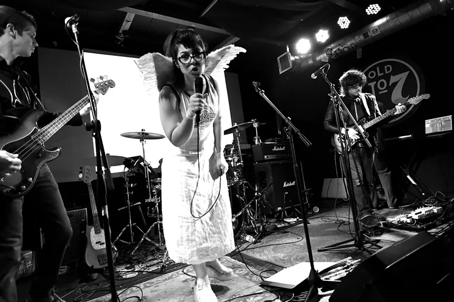 Tribute to 1996: The Pauses - PHOTO BY JEN CRAY