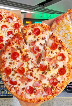 Central Florida 7-Eleven stores will give away free whole pizzas on first Sunday of October