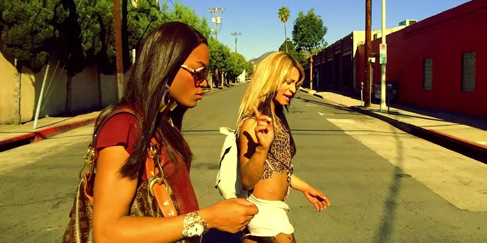 Tangerine A Lively Comedy About Two Transgender Prostitutes And Their Runaway Dreams Is Darkly