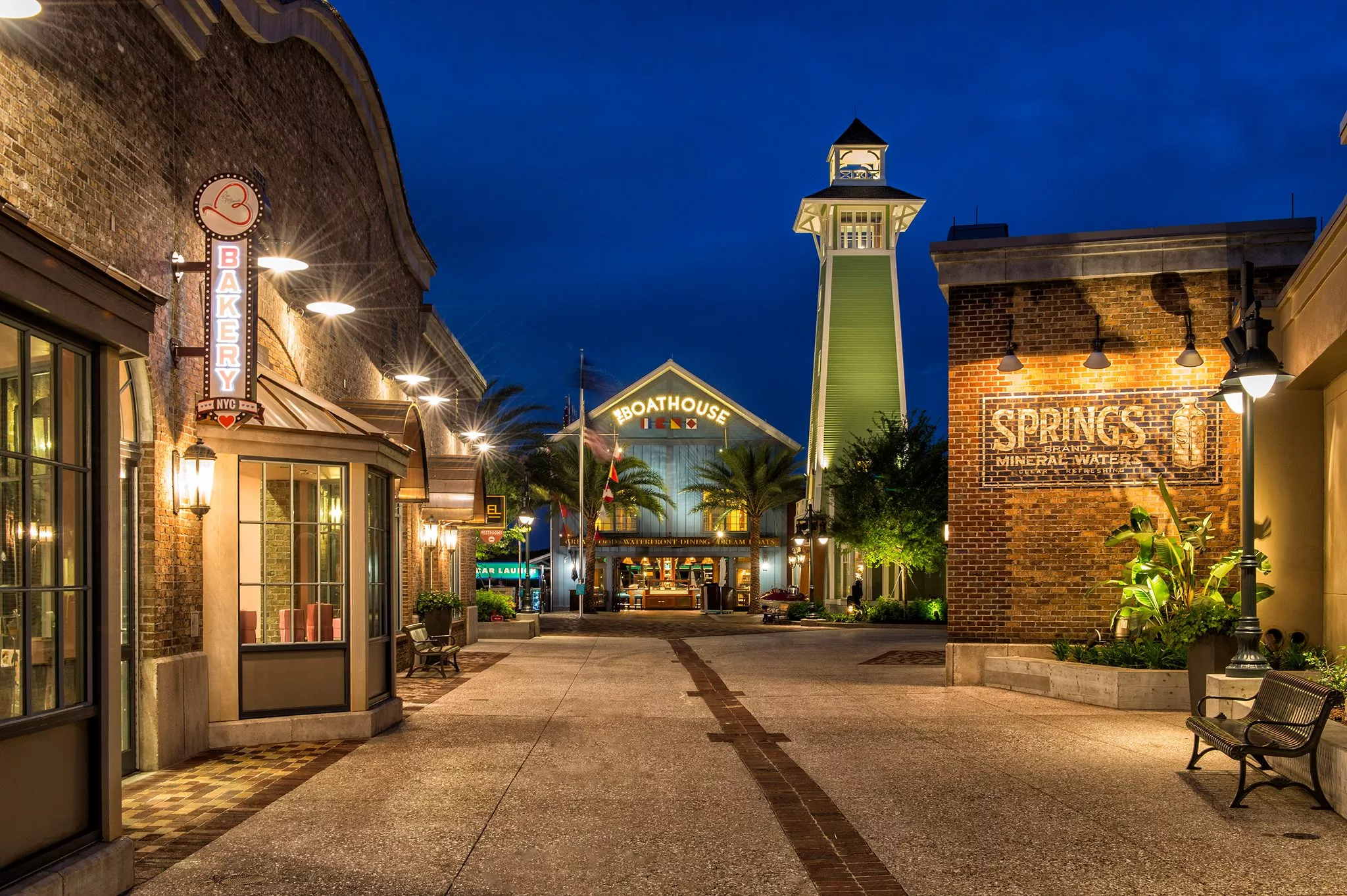 D Living home decor  store  opening in Disney Springs next 