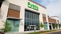 Family of a Florida Publix employee who died of COVID-19 files wrongful death suit against the grocery chain
