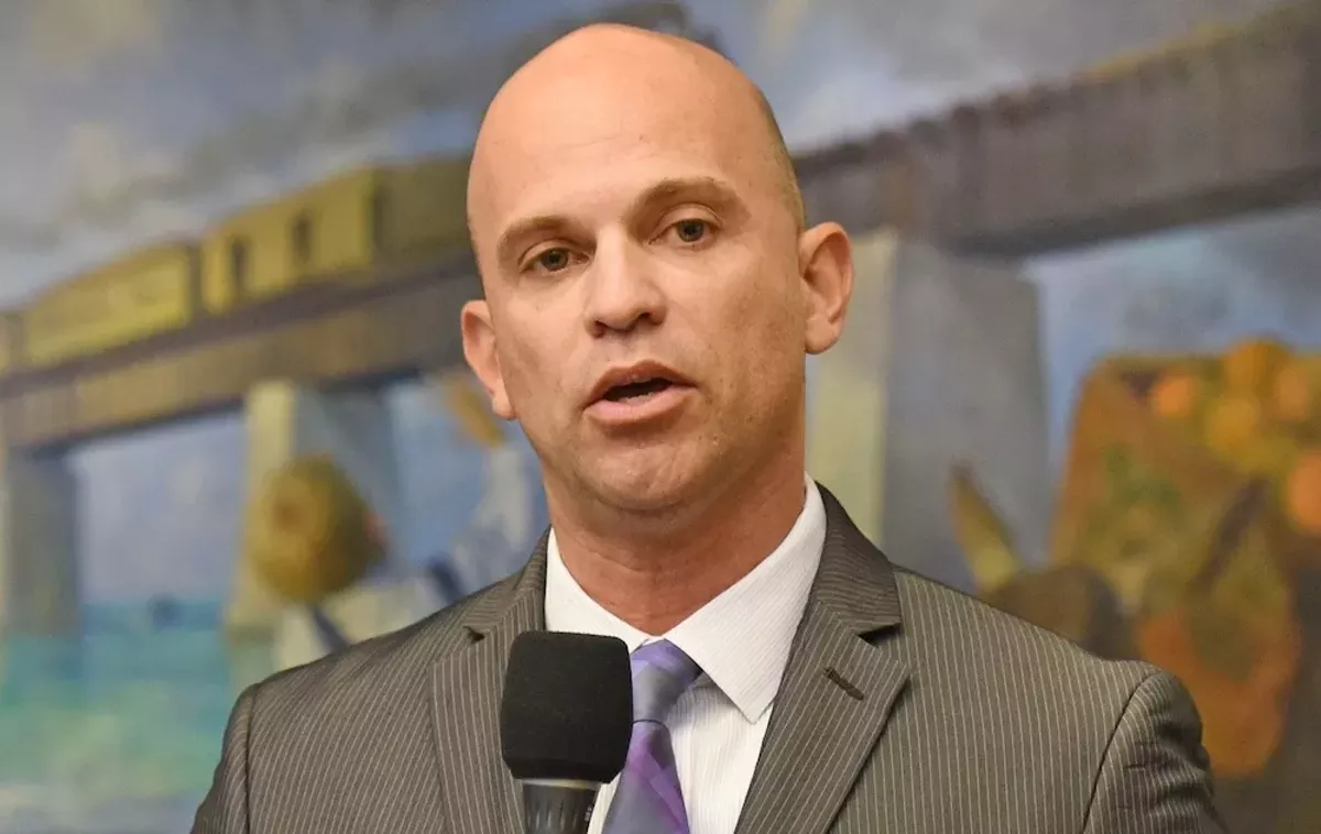 Orlando Rep. Plasencia proposes easing liquor licensing ...