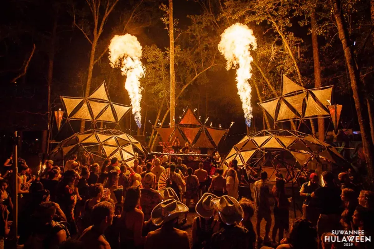 Boo! Suwannee Hulaween fest will happen in October with headliners String Cheese Incident - Vimarsana News
