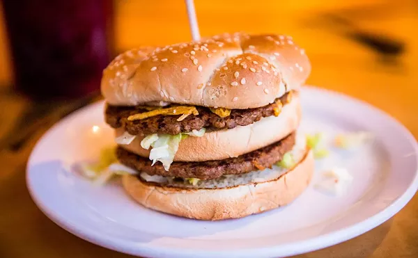The 10 Best Vegan Burgers in Phoenix