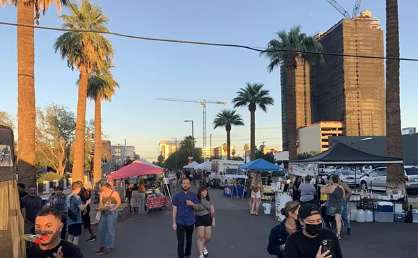 Vegan Night Market Continues to Prosper in Downtown Phoenix