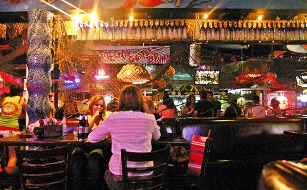 The Best Happy Hours in the Valley That Go Past 6 P.M.