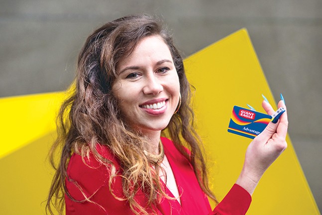 With Digits Joselyn Mcdonald Transforms Decorated Nails Into Bus Passes Credit Cards Even A Giant Eagle Advantage Card Features Pittsburgh Pittsburgh City Paper