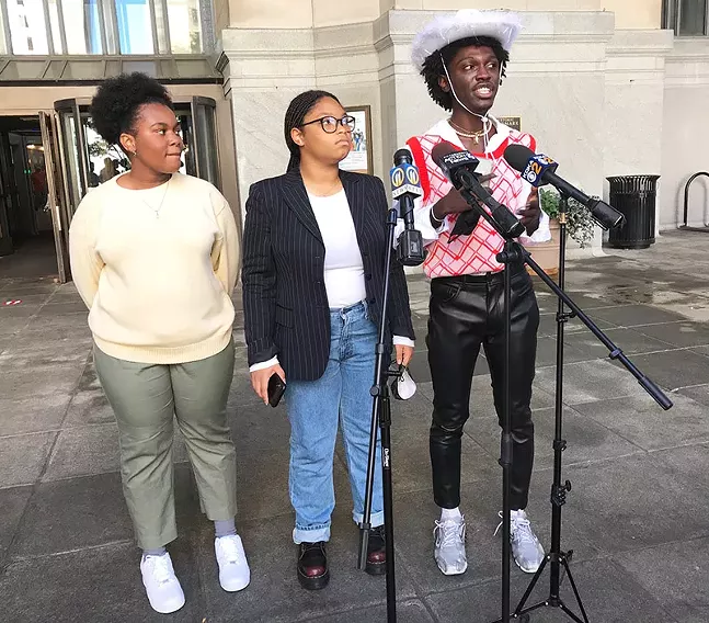 Youth-led protest organizers dispute police claims about being to blame for communication failures (2)