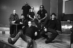 Boyd Tinsley, second from right - COURTESY RCA
