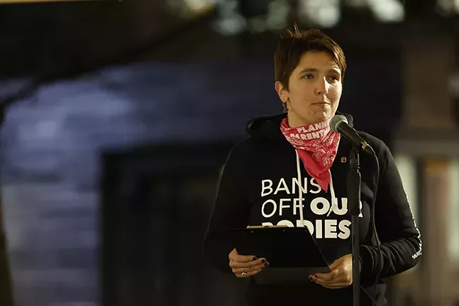 Students and Pittsburghers rally to defend abortion rights in Oakland