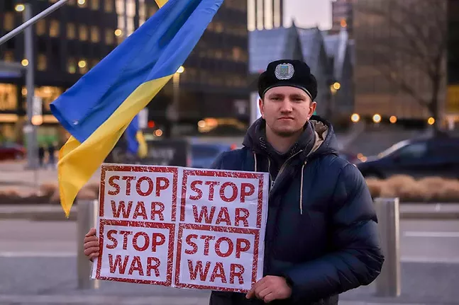 Hundreds rally in Downtown Pittsburgh to support Ukraine (6)