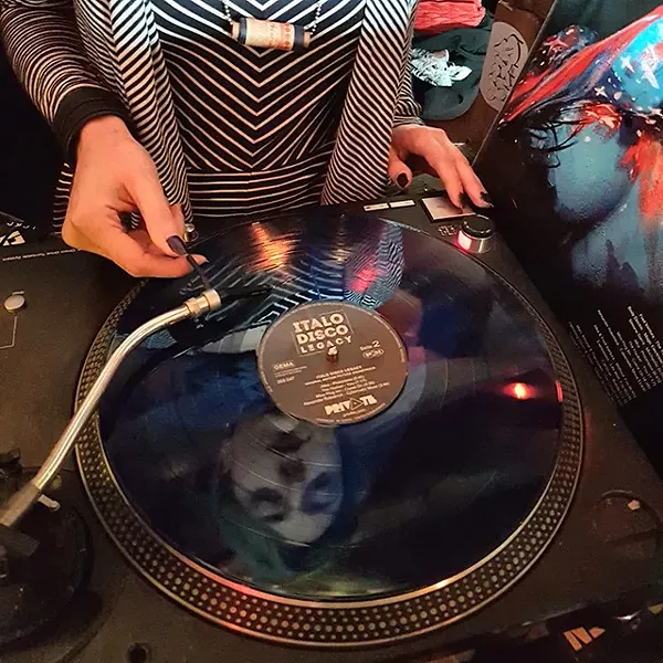 DJ Licia spinning Italo Disco Legacy OST - ALEX DENVER