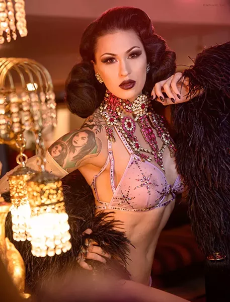 Lou Lou D'Vil - SAM AGENCY