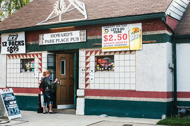 Outside Howard’s Park Place Pub - CP PHOTO BY JOHN COLOMBO