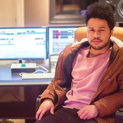 Alt-R&B artist Amir Miles signs distribution deal with Capitol Records