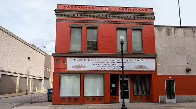 East Liberty abortion care workers call out new "fake clinic" for confusing patients - Vimarsana News