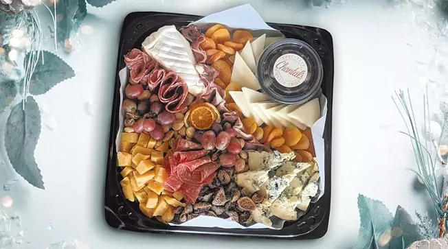 Six snack trays for the perfect home holiday party - Vimarsana News