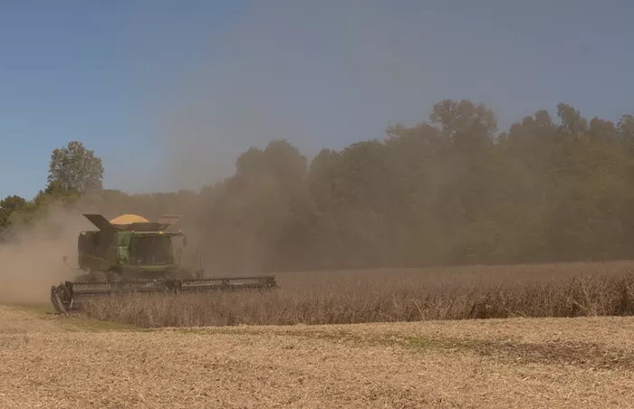 Good Morning, News: Atmospheric River Underway, Beaverton Students Walk Out To Protest ICE, and Trump Is Trying To Buy Love From the Farmers He's Screwing Over