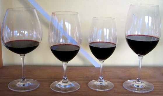 Does glass shape affect aroma and flavor? Today's wine four different ways: (from left) pinot noir, large all-purpose, small all-purpose, cabernet sauvignon. - DAVE NELSON