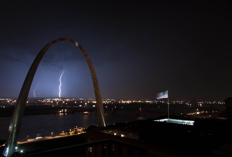 St. Louis Weather Will Be Wild This Weekend, Tornadoes Possible in Missouri | News Blog