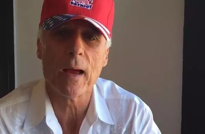 Bob Romanik. - VIA BELLEVILLE NEWS-DEMOCRAT/YOUTUBE