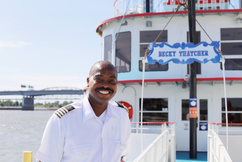 Gateway Arch Riverboats are ready to go, but will they find enough people to work? - THE GATEWAY ARCH RIVERBOATS