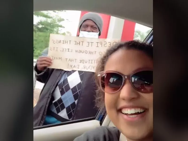 As shown in a viral TikTok, St. Louis college student Maya Nepos and a recipient of her care packages. - SCREENSHOT VIA TIKTOK/MAYA2960