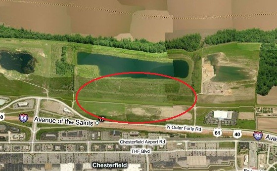 The proposed mall would lie between I-64 and the Missouri River.