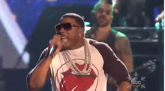 Nelly Wins Award At Amas Performs Ride Wit Me With Florida Georgia Line Reps St Louis Music Blog