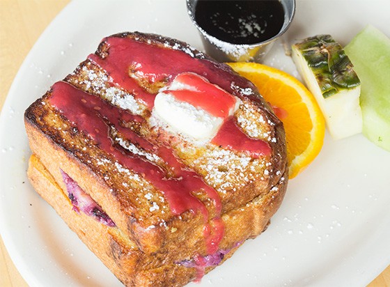 Stuffed berry french toast. | Photos by Mabel Suen