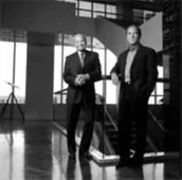enron the smartest guys in the room essay Synopsis enron: smartest guys in the room kenneth lay founded enron in 1985 two years after its founding, the company becomes embroiled in scandal after two traders begin betting on the oil markets, resulting in suspiciously consistent profits - synopsis enron: smartest guys in the room introduction. enron the smartest guys in the room essay Synopsis enron: smartest guys in the room kenneth lay founded enron in 1985 two years after its founding, the company becomes embroiled in scandal after two traders begin betting on the oil markets, resulting in suspiciously consistent profits - synopsis enron: smartest guys in the room introduction.