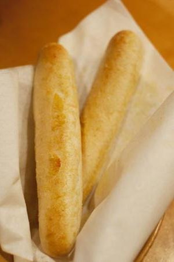 Battle Of The Breadsticks Fazoli S Vs Olive Garden Food Blog