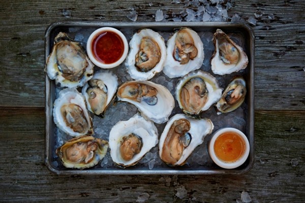 The 10 Best Places for Raw Oysters in St. Louis | Food Blog