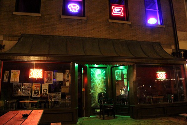 CBGB | St. Louis - South Grand | Bars and Clubs | Music & Nightlife